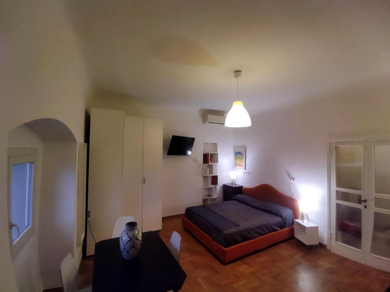De' Servi Studio Al Duomo - A Hidden Nest In Downtown Firenze Esterno foto